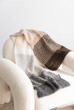 Load image into Gallery viewer, Traverse Wrap