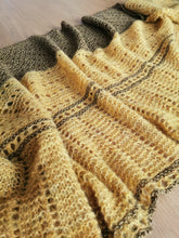 Load image into Gallery viewer, Shieldmaiden Shawl