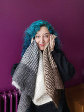 Load image into Gallery viewer, Traverse Wrap