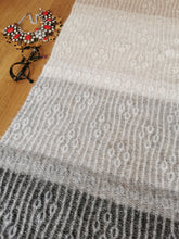 Load image into Gallery viewer, Traverse Wrap