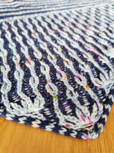 Load image into Gallery viewer, Flowerbed Shawl
