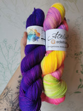 Load image into Gallery viewer, Stepping Stones shawl