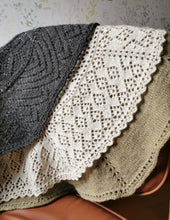 Load image into Gallery viewer, Lizzie and Darcy Bath Crescent