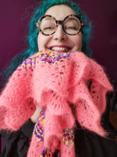 Load image into Gallery viewer, Hiro Shawl