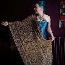 Load image into Gallery viewer, Filigree Wrap