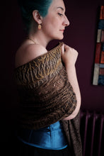Load image into Gallery viewer, Filigree Wrap