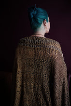 Load image into Gallery viewer, Filigree Wrap