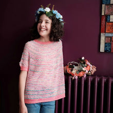 Load image into Gallery viewer, Jenny Flower Tee