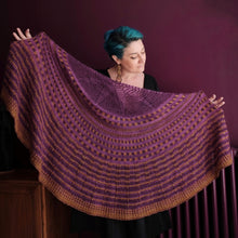 Load image into Gallery viewer, Ard Banrìon shawl