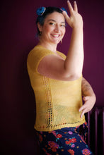 Load image into Gallery viewer, Filigree Tee