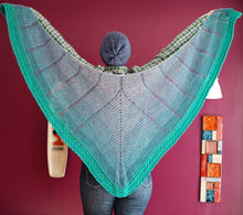 Load image into Gallery viewer, Gokstad Shawl