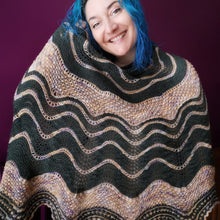 Load image into Gallery viewer, Nixie Shawl