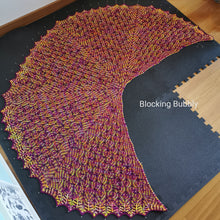Load image into Gallery viewer, Bubbly Shawl