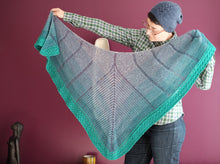 Load image into Gallery viewer, Gokstad Shawl