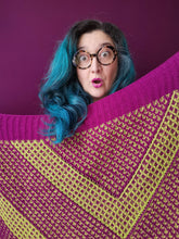 Load image into Gallery viewer, Diamant Shawl
