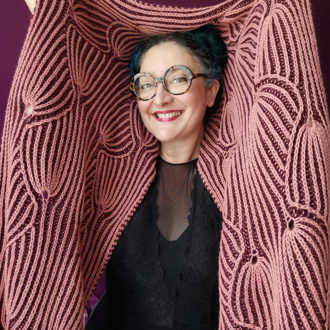 Medusa Scarf