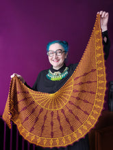 Load image into Gallery viewer, Salix Shawl
